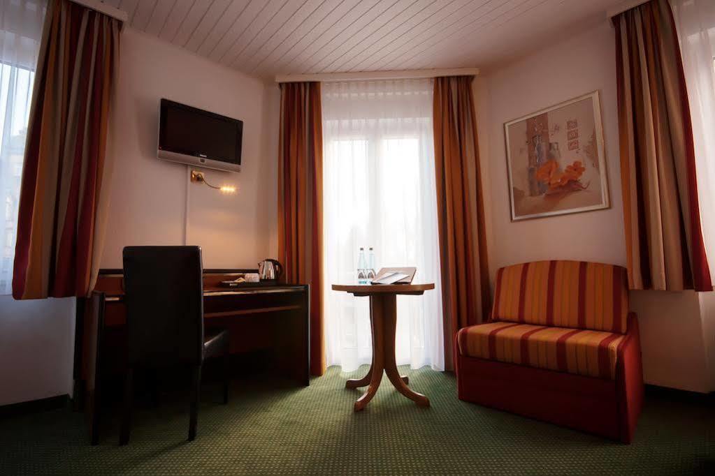 Hotel Bilger Eck Constance Extérieur photo